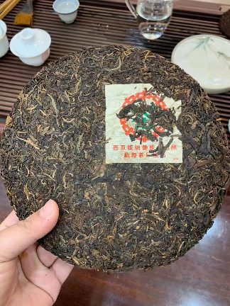 99傣文青饼详解:88青饼的传世嫡系产品,90年代7542收官之作! 99傣文青饼详解:88青饼的传世嫡系产品,90年代7542收官之作!