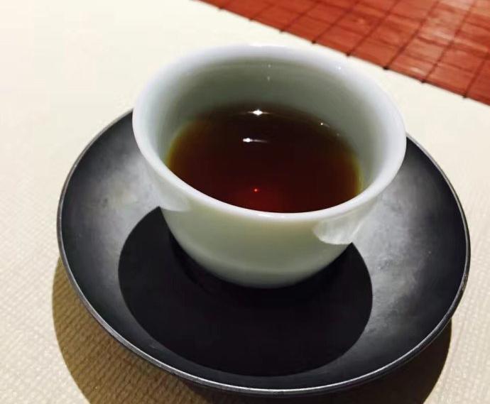 班章大白菜、易武绿大树、大益明星茶,未来这3种普洱茶会更昂贵 班章大白菜、易武绿大树、大益明星茶,未来这3种普洱茶会更昂贵