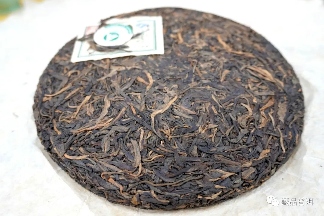 06年勐库母树茶春母，早年冰岛料压制，到底好不好？开汤审评来了