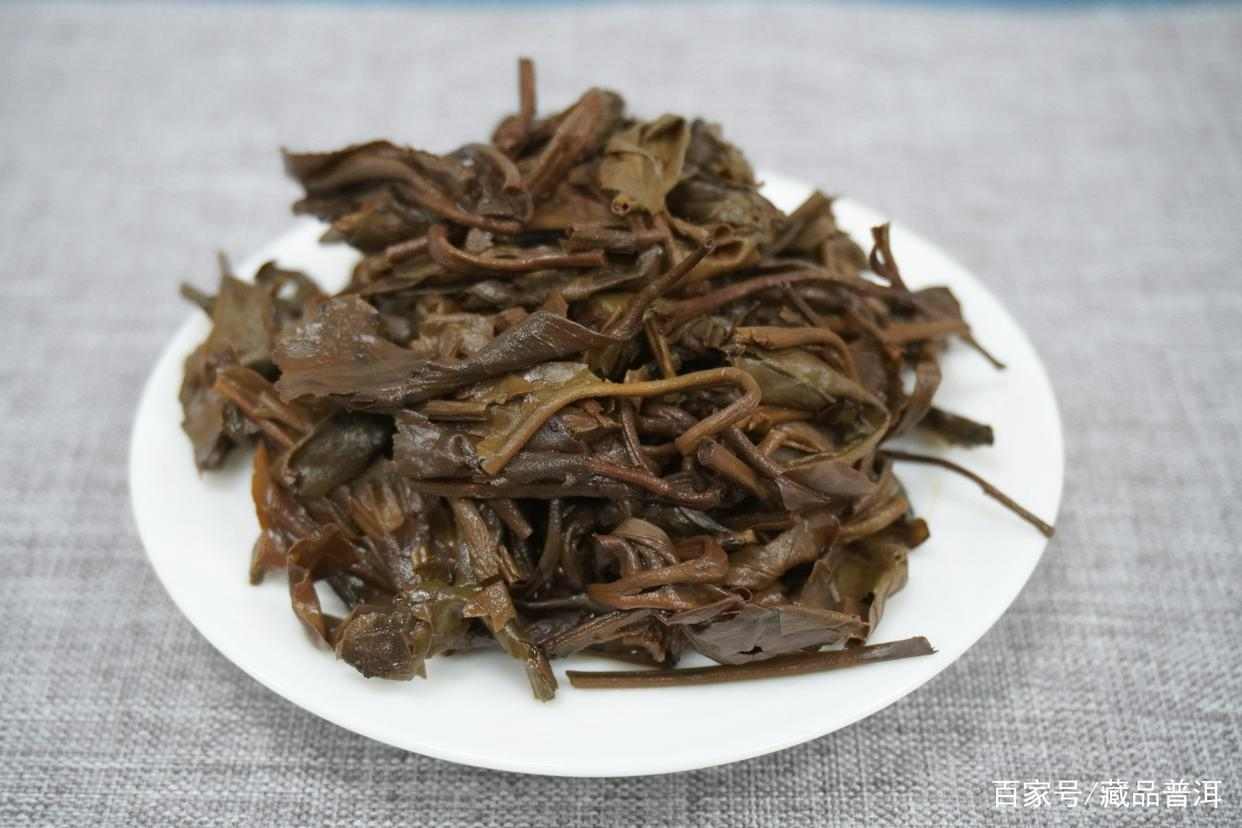 2005年易昌号小饼：易昌号系列的珍品等级，延续99易昌号风采！