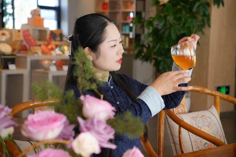 开汤测评 下关乙巳蛇年生肖茶·万市长虹 brand_alt_mark