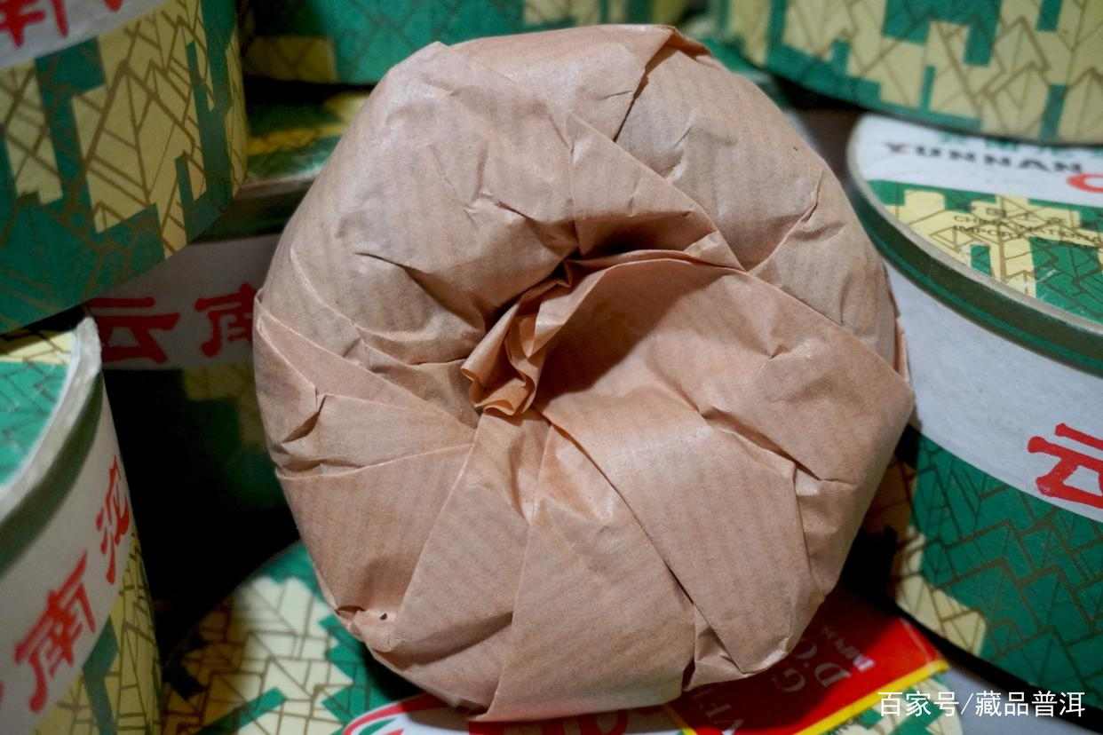 96销法沱熟茶口感解析：年份醇厚，包装独特