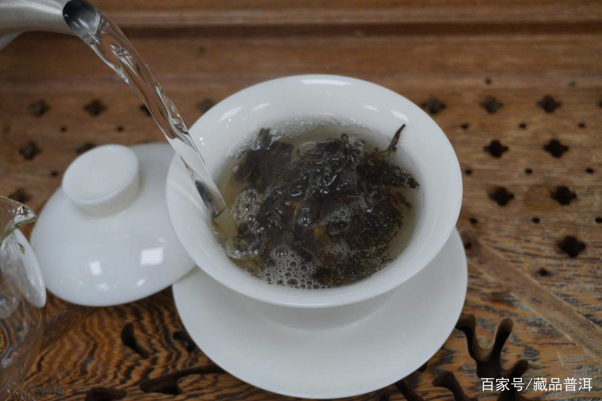 普洱茶盖碗：厚度选择与容量搭配指南