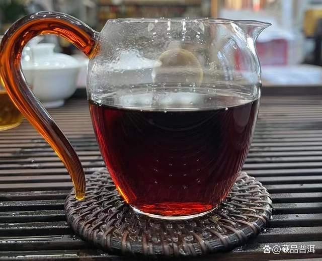 2005年502批勐海布朗山熟饼,精品1号印章,福今何宝强私人定制! 2005年502批勐海布朗山熟饼,精品1号印章,福今何宝强私人定制!