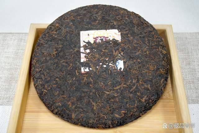 901勐海之星老熟茶品质特征与开汤品鉴详解