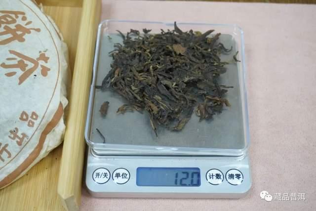普洱老茶冲泡全攻略：选器投茶醒茶出汤四大技巧