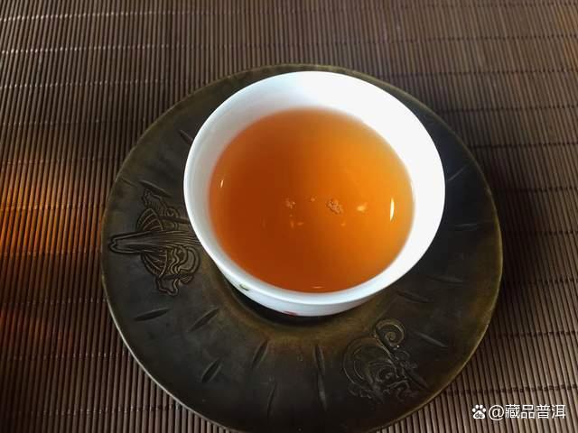 大益901批7542青饼品质解析,蓝宝石普洱茶投资价值分析 大益901批7542青饼品质解析,蓝宝石普洱茶投资价值分析