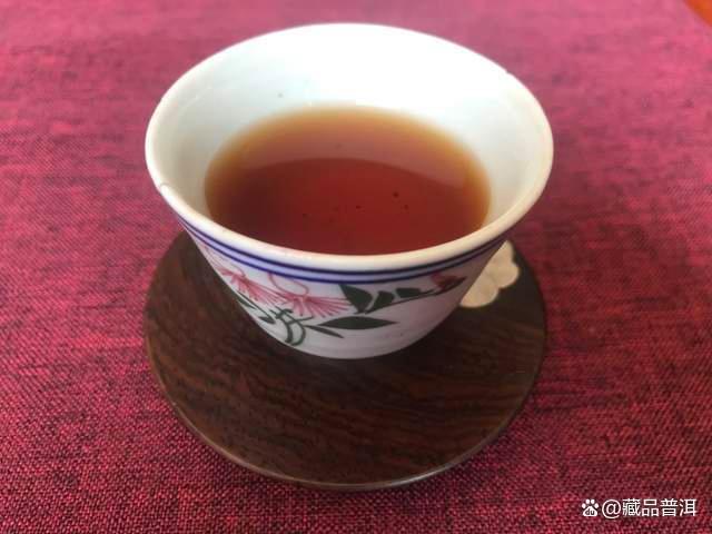 老班章熟茶口感特点解析,茶王熟茶为何价格昂贵 老班章熟茶口感特点解析,茶王熟茶为何价格昂贵