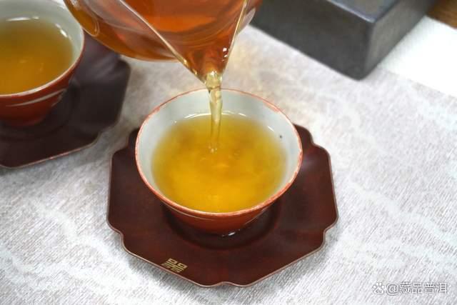 普洱茶醒茶方法详解：新茶老茶熟茶如何正确醒茶提升口感