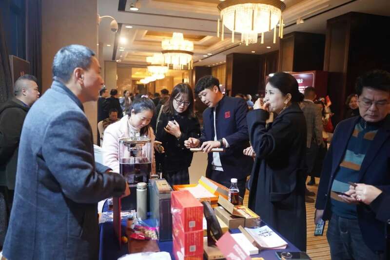 雅安藏茶重庆推介会举行 推动成渝地区产业融合发展 brand_alt_mark