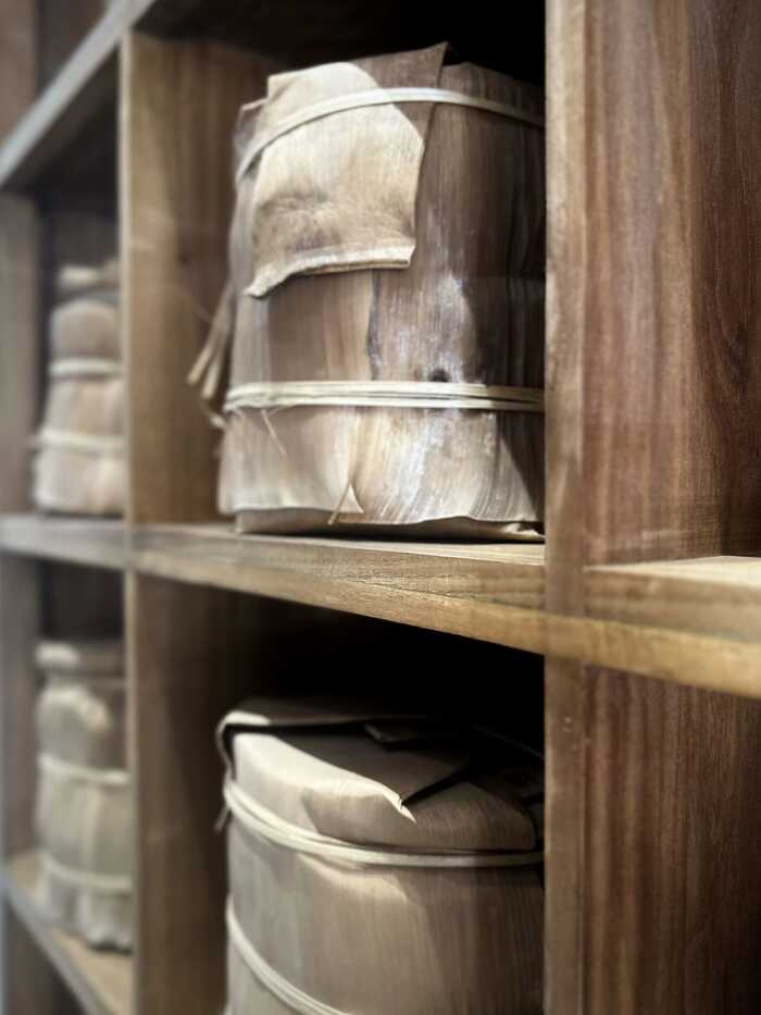 为什么普洱茶多为紧压茶？