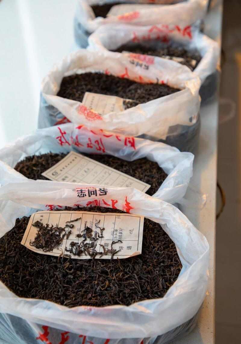 普洱茶纯料与拼配之争:两种美学价值的理性分析 拼配与纯料茶:不是对立而是互补