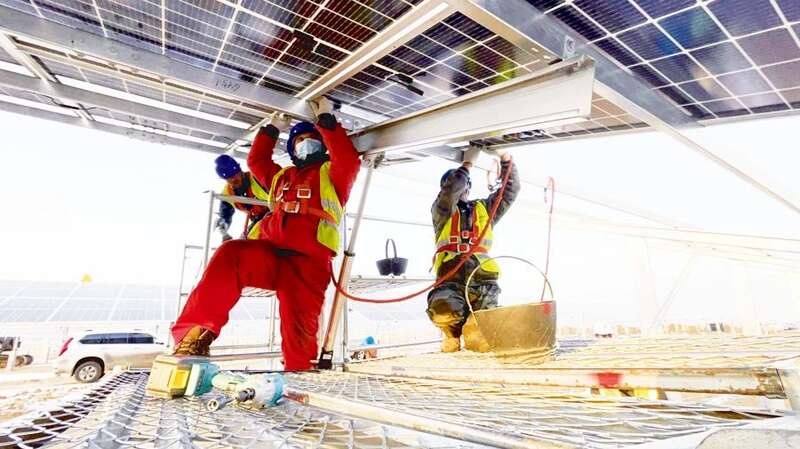 光伏茶园技术发展前景分析:发电与茶叶种植双重收益模式 茶园光伏技术应用研究进展与展望