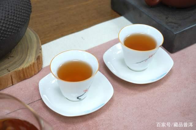 优质普洱茶三大评判标准:口感协调层次丰富香高气扬 优质普洱茶三大评判标准:口感协调层次丰富香高气扬