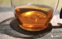 501批7542白布条普洱茶详解:改制后首批经典之作 501批7542白布条普洱茶详解:改制后首批经典之作