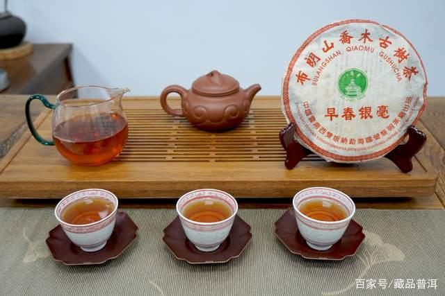 普洱茶中期茶选购指南:10-20年陈化价值解析 普洱茶中期茶选购指南:10-20年陈化价值解析