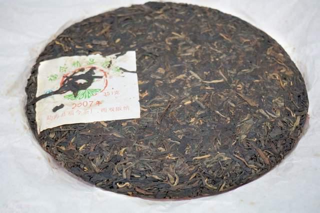 2007年福今精品青饼深度评测:口感层次丰富回甘强劲 2007年福今精品青饼深度评测:口感层次丰富回甘强劲