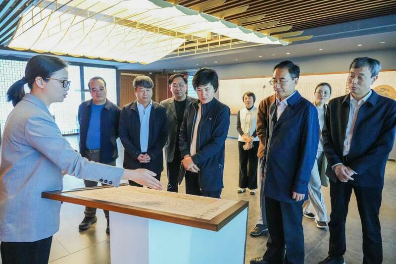 省人大调研组赴东莞万江考察茶产业发展情况 省人大常委会调研组赴万江开展茶产业调研