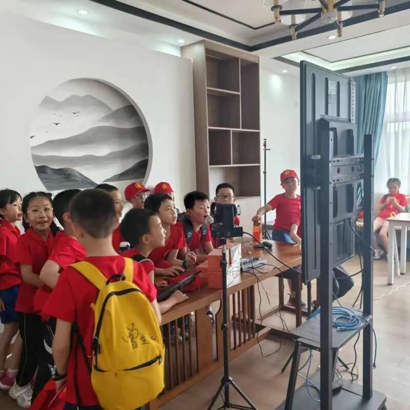 雨城区合江村：春茶采摘拉开帷幕 万亩茶园即将喜迎丰收