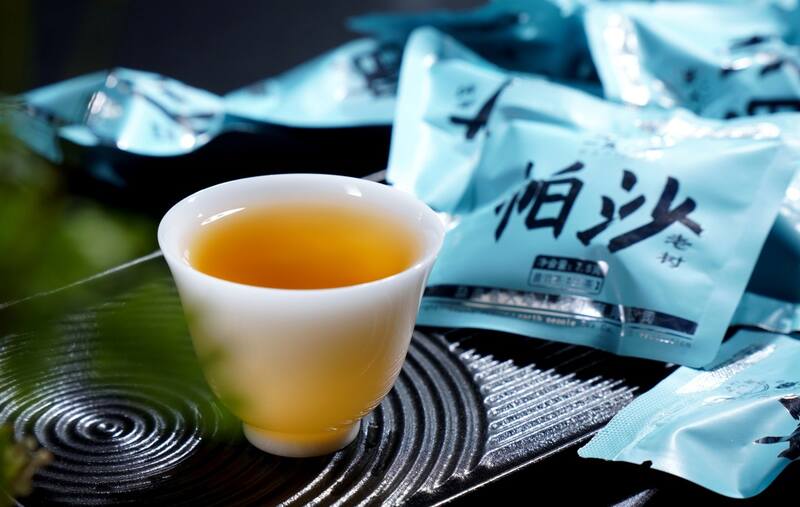 帕沙老树龙珠生茶口感评测:花香浓郁回甘显著的高性价比普洱茶 清新淡雅花蜜香:2024年一头大象帕沙老树龙珠