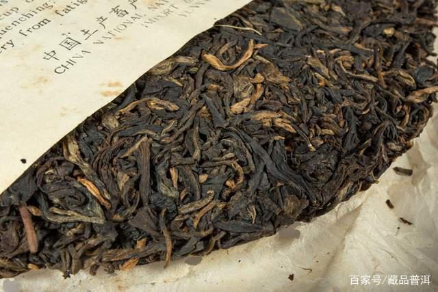 88青饼传奇揭秘:从7542唛号到普洱茶经典的华丽蜕变 88青饼传奇揭秘:从7542唛号到普洱茶经典的华丽蜕变