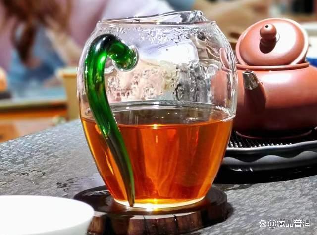 93青饼:与88青饼相同配方,90年代独树一帜的经典名茶! 93青饼:与88青饼相同配方,90年代独树一帜的经典名茶!