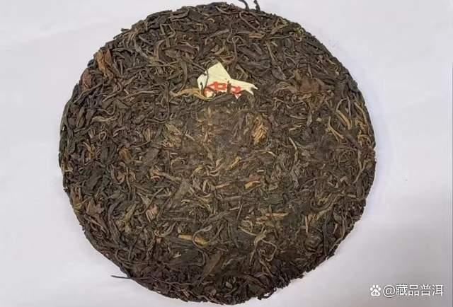 93青饼:与88青饼相同配方,90年代独树一帜的经典名茶! 93青饼:与88青饼相同配方,90年代独树一帜的经典名茶!