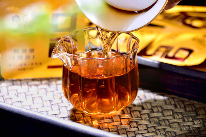 捧一杯热茶,静候冬日漫长 捧一杯热茶,静候冬日漫长