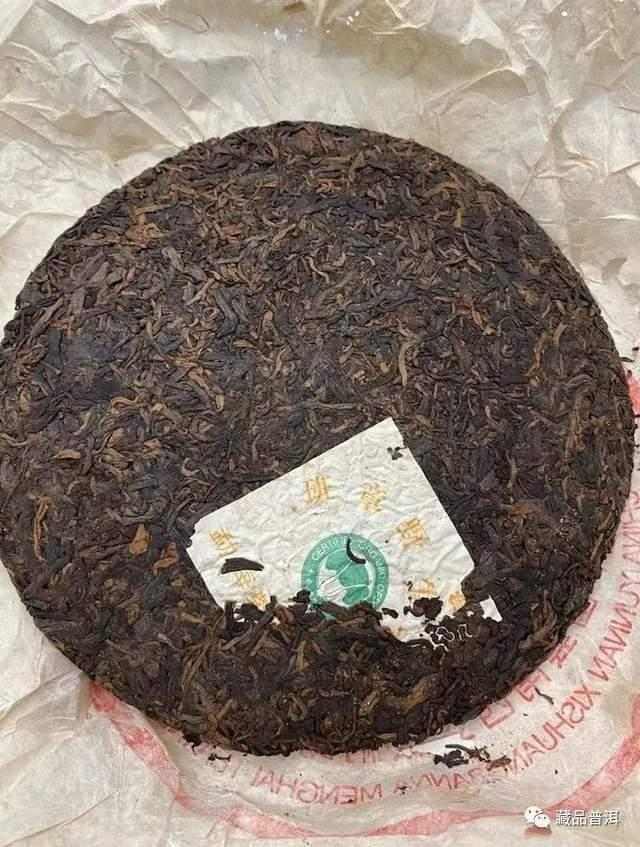 2000年班章大白菜特二号熟饼深度解析，熟茶之王的传奇故事