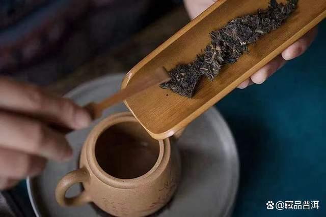 普洱茶撬茶技巧与碎茶妙用方法