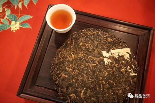 勐海茶厂四五六星孔雀班章辨识全攻略,普洱茶王者品质特征解析 勐海茶厂四五六星孔雀班章辨识全攻略,普洱茶王者品质特征解析