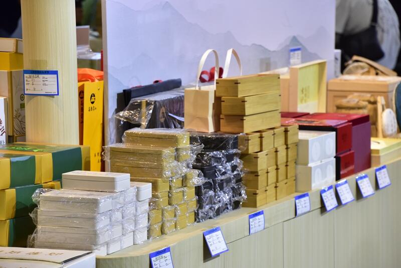 胖东来茶叶年销6.19亿揭示茶业零售成功密码 brand_alt_mark
