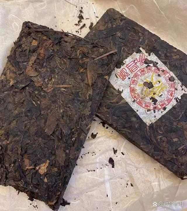 99易昌号黄片砖深度品鉴，易武野生茶料的陈年魅力