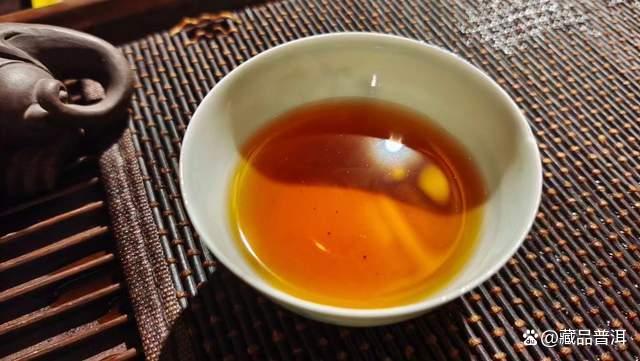 昌泰99易昌号篆体正品，昌泰开山之作，易武野生茶纯料标杆！
