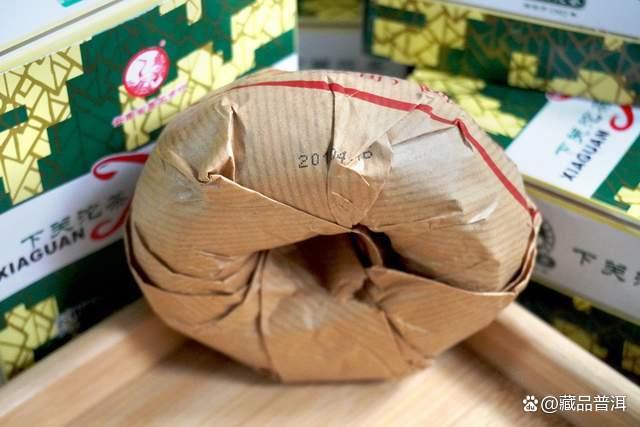 下关2010年云南沱茶销法沱，优化用料工艺，国民熟茶，经典口粮！
