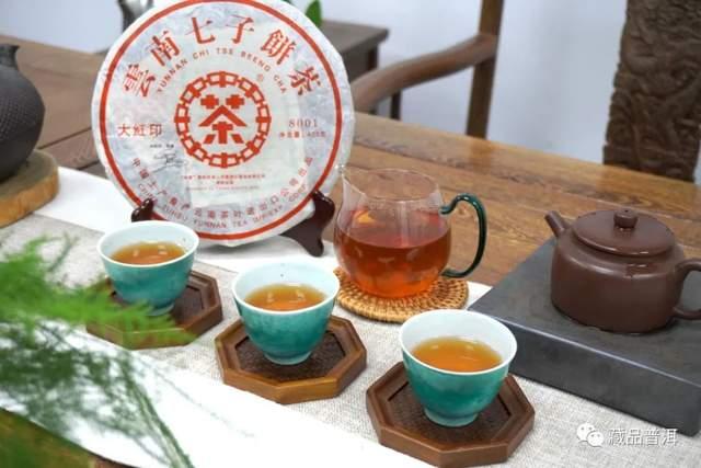 普洱茶存放年份对口感的影响与适饮期解析