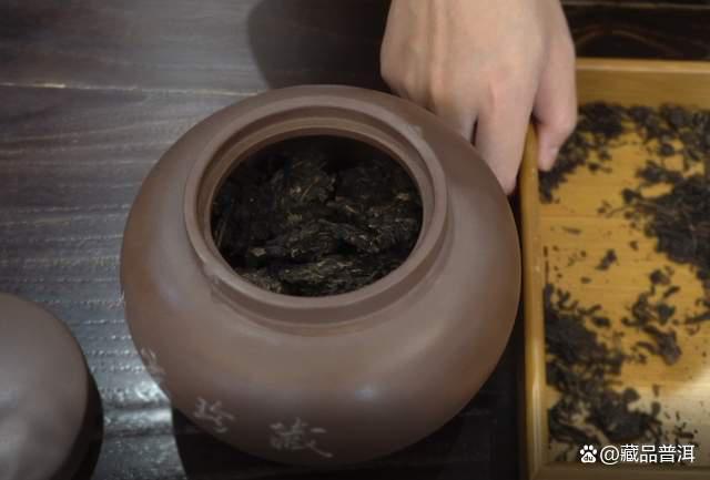 科学存茶：普洱茶存放容器最佳选择与注意事项