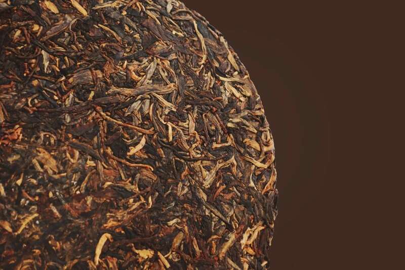 普洱茶老茶市场三重评价体系破解行业痛点 时光酝酿 岁月陈香 中茶年份九十年代老茶-逸品 普洱茶(生茶)紧压茶