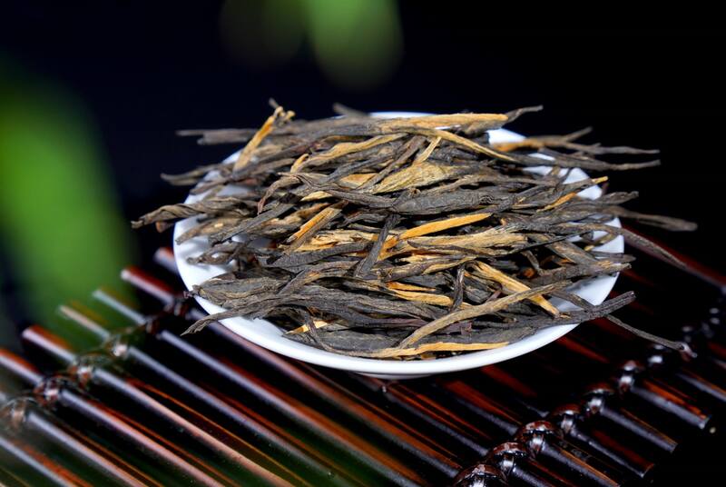 云南凤庆大叶种古茶树红茶:金汤冷后浑 香气层次分明 凤庆滇红茶:一头大象兰香松针