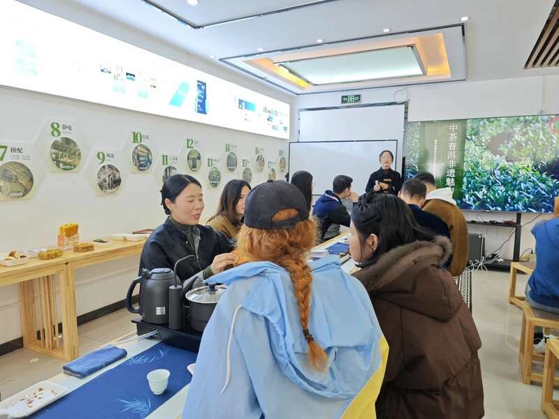 非遗技艺助力中国茶文化国际传播创新 “非遗技艺·茶味东方”中茶云南国际茶文化交流茶会成功举办