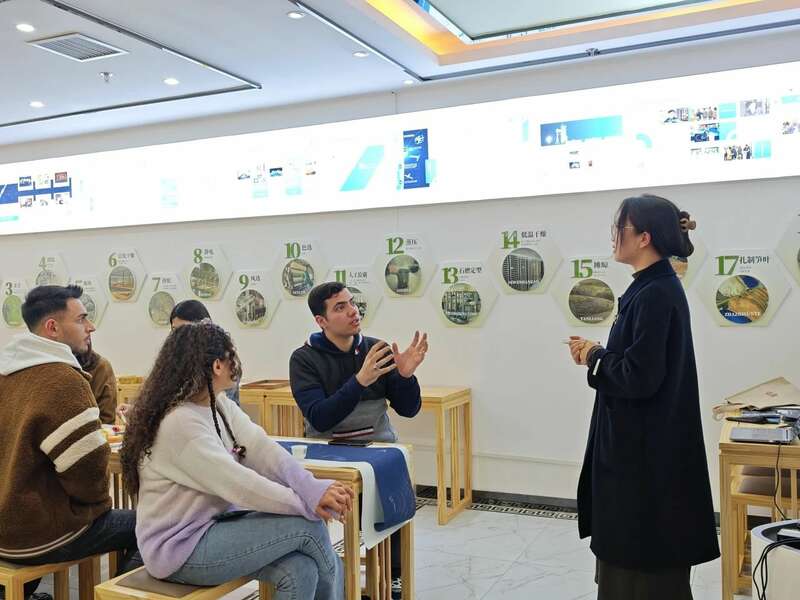 非遗技艺助力中国茶文化国际传播创新 “非遗技艺·茶味东方”中茶云南国际茶文化交流茶会成功举办