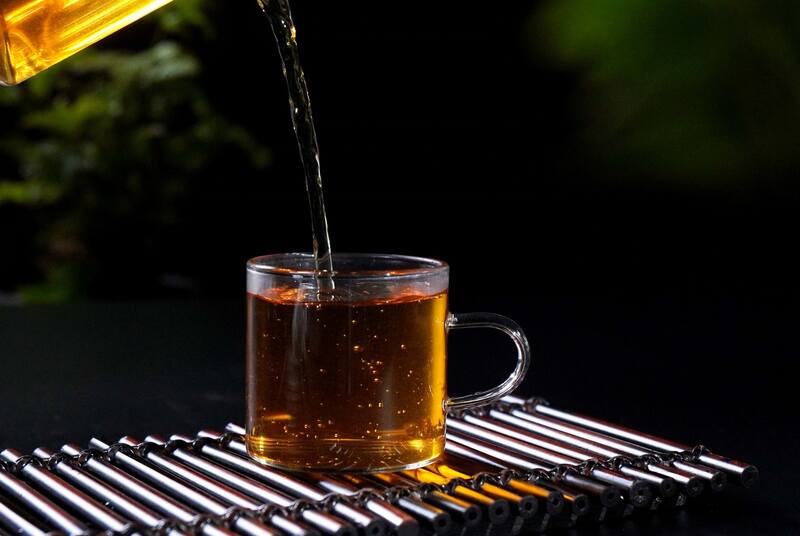 凤庆大叶种古法红茶 兰香与茶多酚完美交融 凤庆滇红茶:一头大象兰香松针