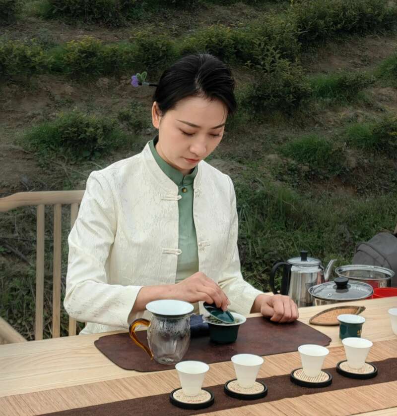 茶旅融合邂逅光影艺术 摄影大赛助力品牌传承 市女摄协:镜头下的茶香之旅