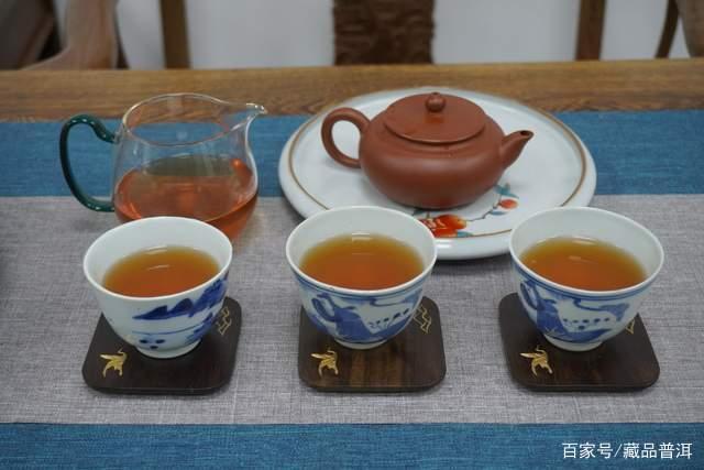 中老期普洱茶干仓湿仓辨别技巧
