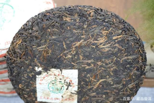 中老期普洱茶干仓湿仓辨别技巧