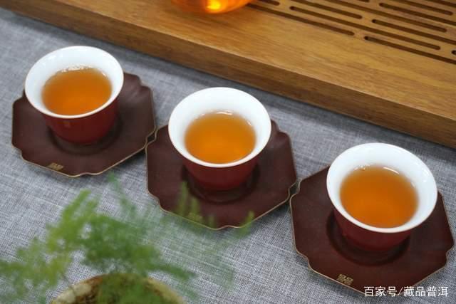普洱茶选购指南：品牌茶与山头茶该如何抉择？