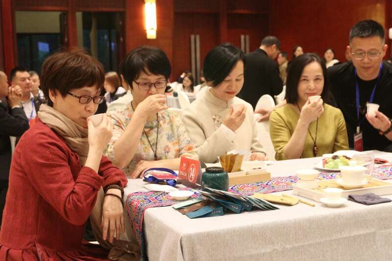 品牌方法论 茶产业十大趋势——企业媒体化 品牌方法论 茶产业十大趋势——企业媒体化