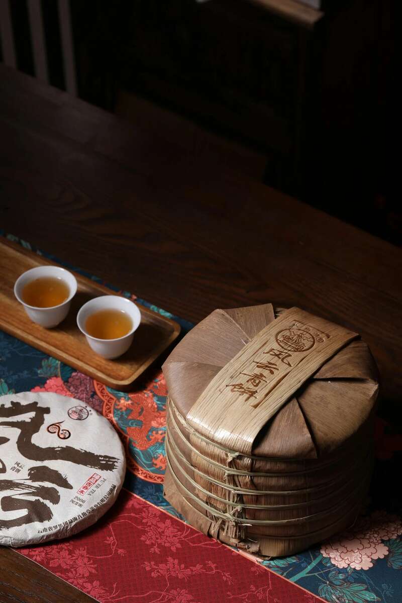 风云际会,一壶千年 品八角亭"风云"普洱,阅尽山河岁月 风云际会,一壶千年 品八角亭