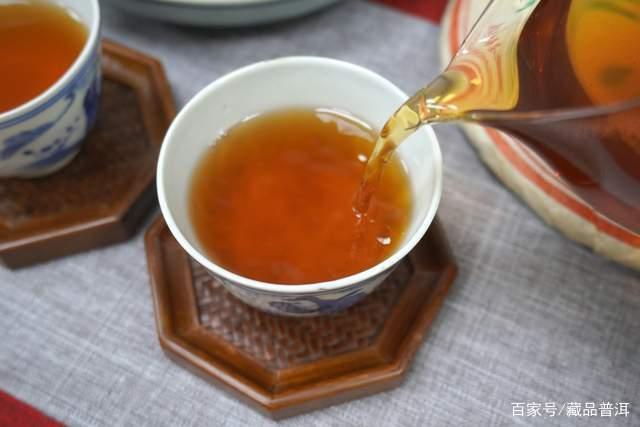 普洱茶烟香来历解析及品鉴指南
