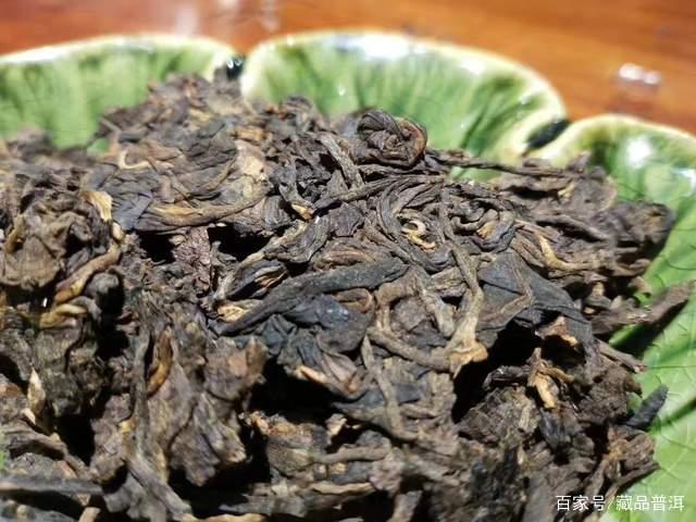 揭秘中期茶冲泡秘籍：口感稳定的关键技巧